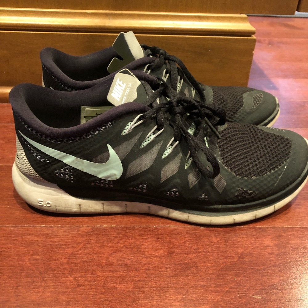 Nike free 5.0 shoes